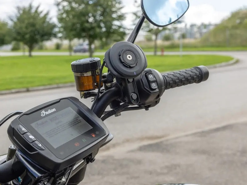 QUAD LOCK Brake/Clutch Master Cylinder Phone Mount