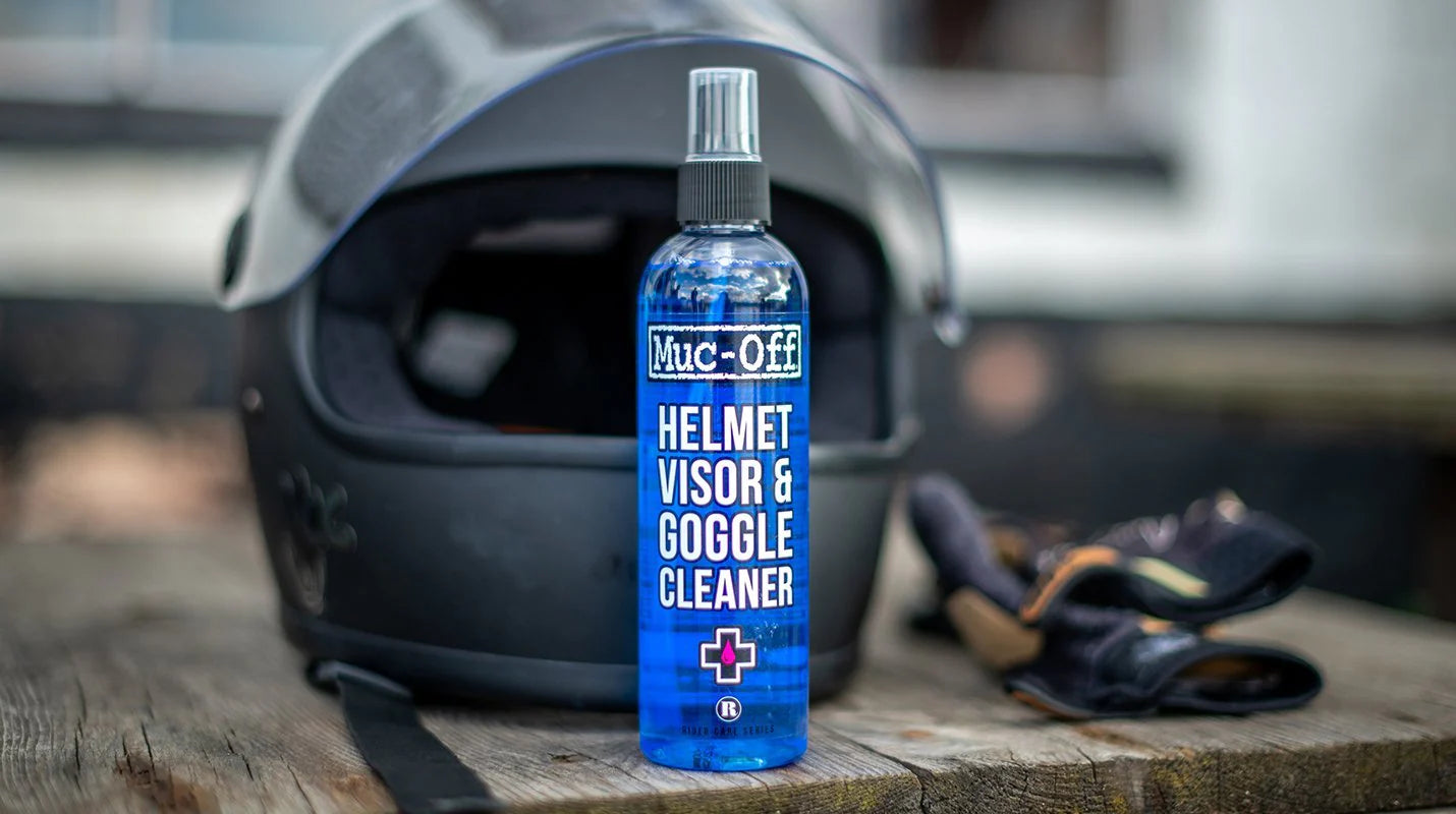 Muc-Off Helmet Visor & Goggle Cleaner (250ml)