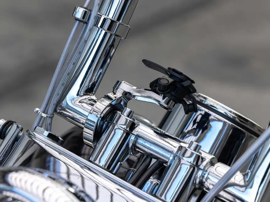 QUAD LOCK Pro Chrome Handlebar Mount